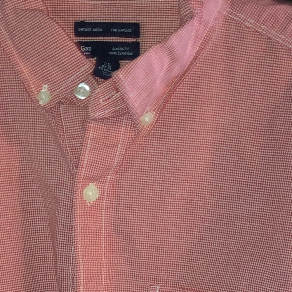 Gap men’s long sleeve shirt